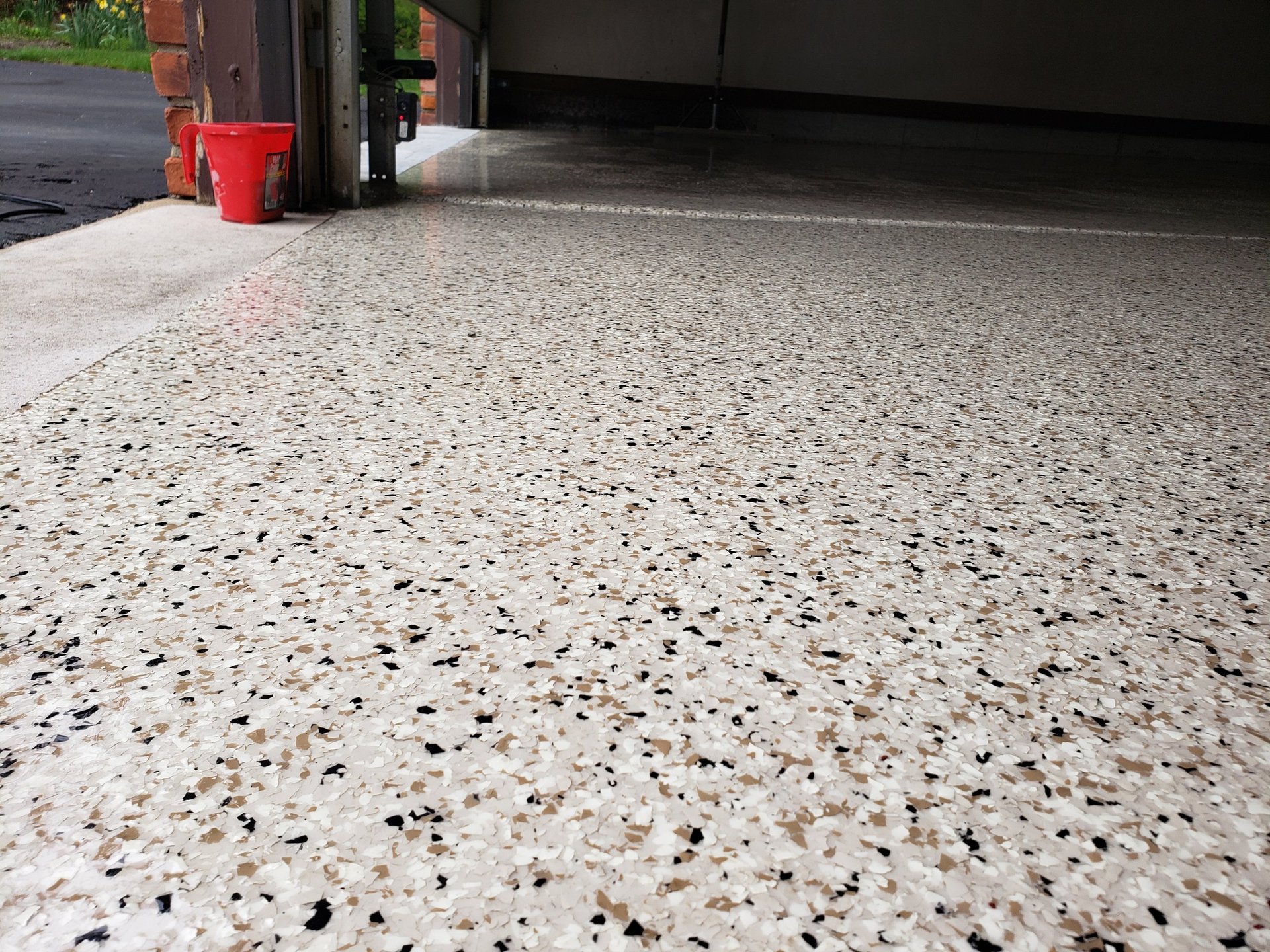 Concrete with epoxy flake coating in a garage